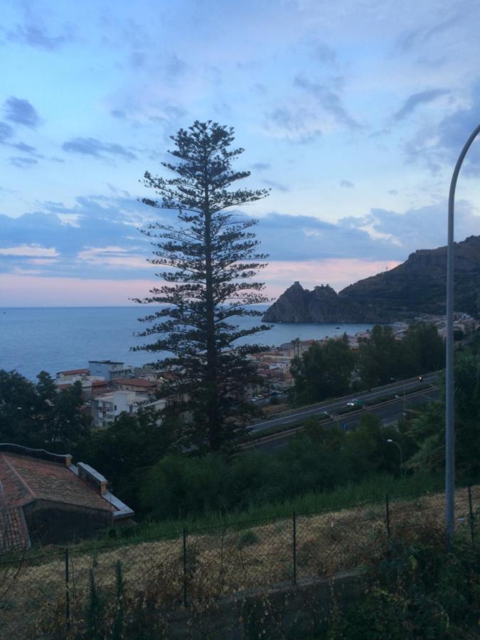 Frank Sinatra - Appartamento Vicino Taormina SantʼAlessio Siculo Exteriör bild